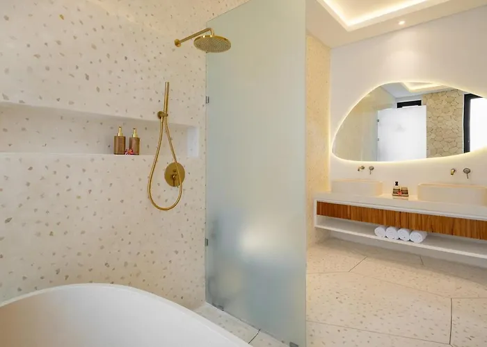 New 4- Bedroom Ocean Verve 4 Near The Villa *